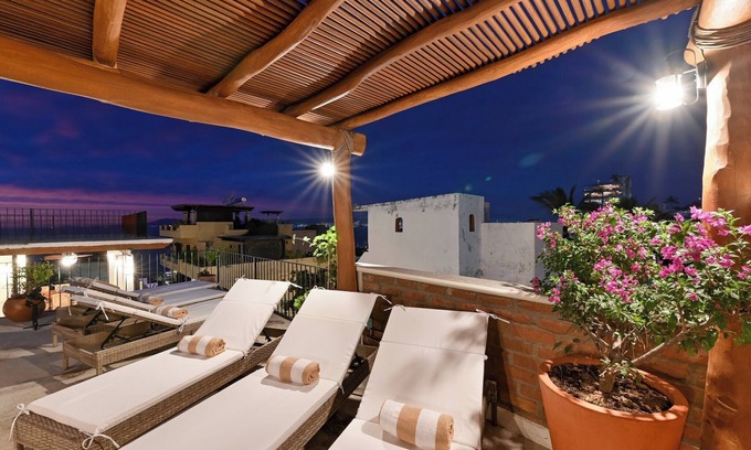 Puerto Vallarta Villa | Luxury Downtown Villa - Private Rooftop Pool - Ocean Views