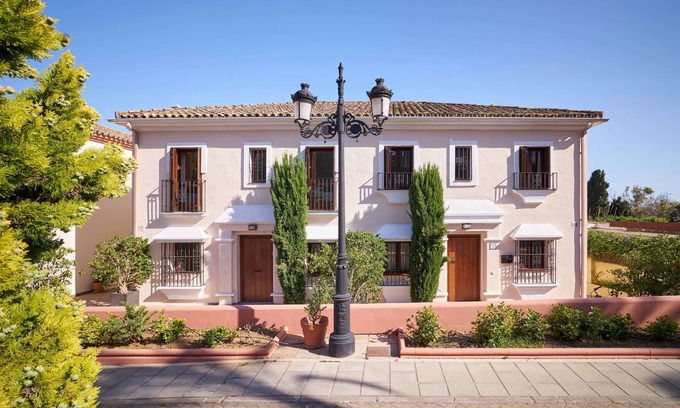 Marbella House | Luxury Family Villa in Marbella: Beach, Pool & Sunshine in Marbella Club Hotel V