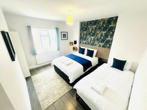 East Acton Apartment | Luxury flat in central london, top location centre