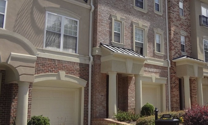 Atlanta House | Luxury gated Cascade Home!