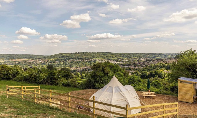 Bath RV Rental | Luxury Glamping - Charlcombe Valley Orchards, Bath