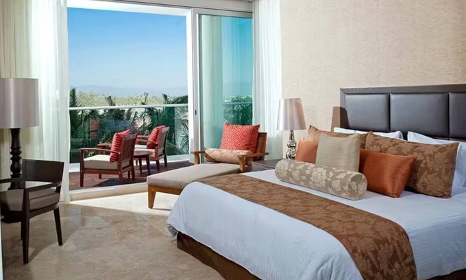 Valle Dorado Resort | Luxury Grand Luxxe Junior Villa at Vidanta Nuevo Vallarta