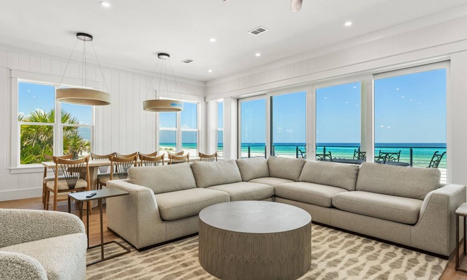 Gulf Trace House | Luxury Grayton Beach House ON THE SAND in 30a! Private Beach, Porch, Balcony.