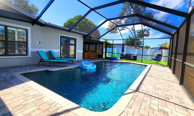 Disston Heights House | Luxury heated pool and hot tub vacation house