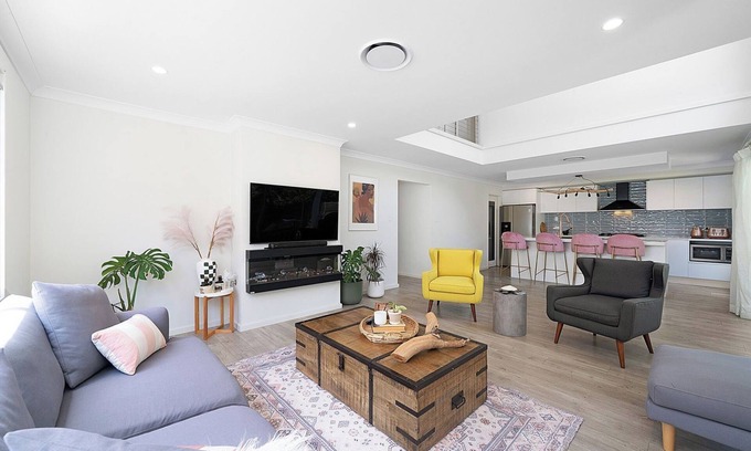 Lane Cove West House | Luxury Holiday Memories - 4 Bedrooms+3Living+Study