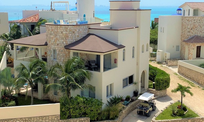 Isla Mujeres Villa | Luxury Home ♡ 2 Heated Pools ♡ Ocean Views