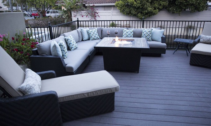 Channel Islands House | Luxury Home on Oxnard Channel; Walk to Beach, Shop, & Dining