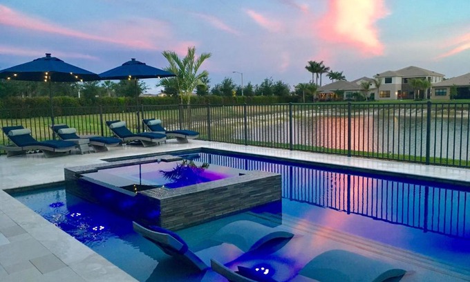 Naples House | Luxury Home with Pool & Spa