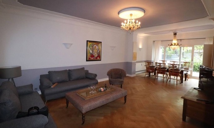 Duesseltal Apartment | Luxury Home2You in Düsseldorf for Business and Holiday