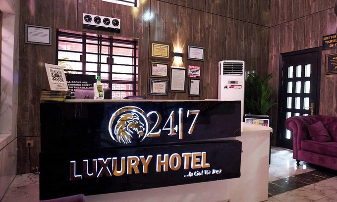 Ofin House | Luxury Hotel Deluxe Room - Sleeps 2 - Gym - Pool