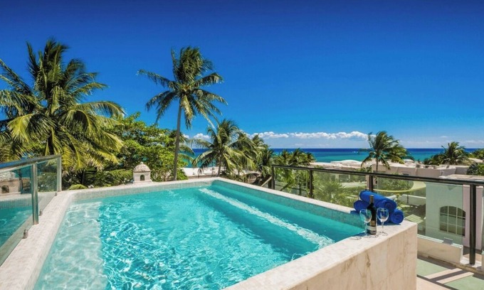 Playacar Fase I Villa | Luxury House In Playacar Steps To The Beach!