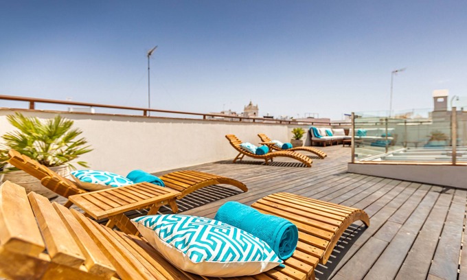 Tarifa House | Luxury house in the old town with pool and close to the beach