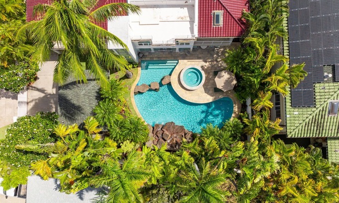 Kahala House | Luxury Kahala Oasis by Gather: Spacious 6BR Retreat w/Pool, Spa & Near Beach