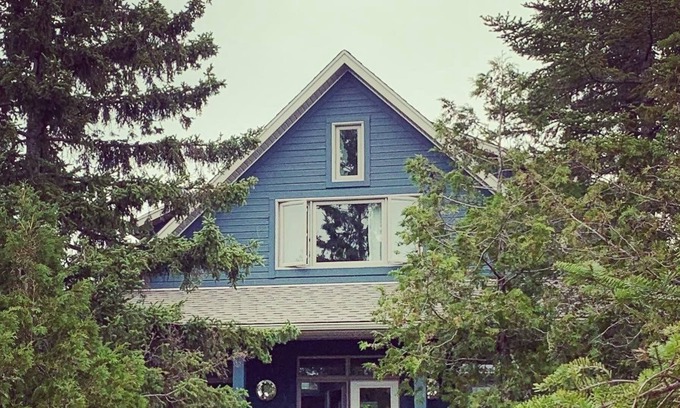 Northern Bruce Peninsula House | Luxury Lake Huron Lake House