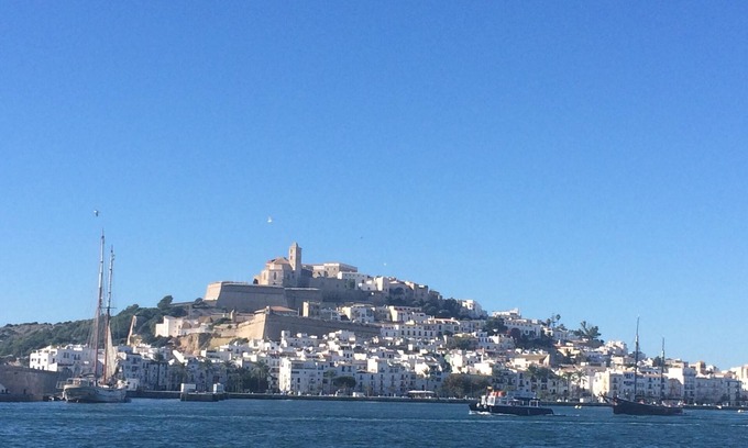 Ibiza Town Apartment | Luxury Large 3 Bedroomed Apartment, overlooking Marina Botafoch & Dalt Vila