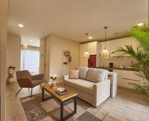 Antiguo Country Apartment | Luxury Living Across from El Virrey Park 301