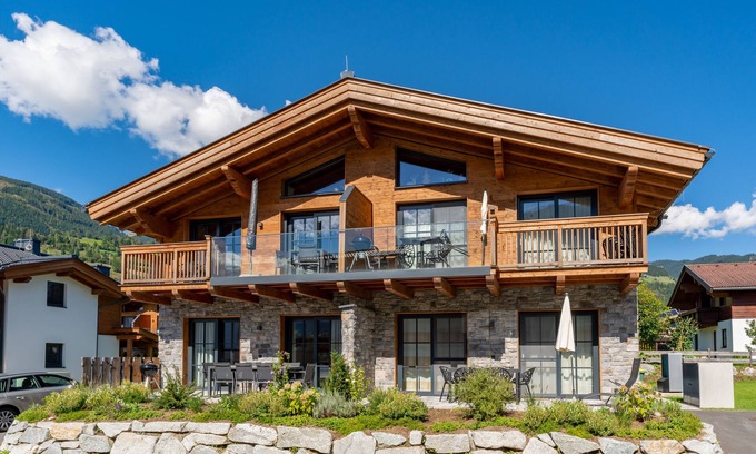 Lengdorf House | Luxury lodge with sauna and private terrace