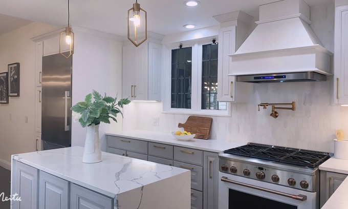 Shorewood House | Luxury Mansion with 8 Bedroom, 9 Bathrooms