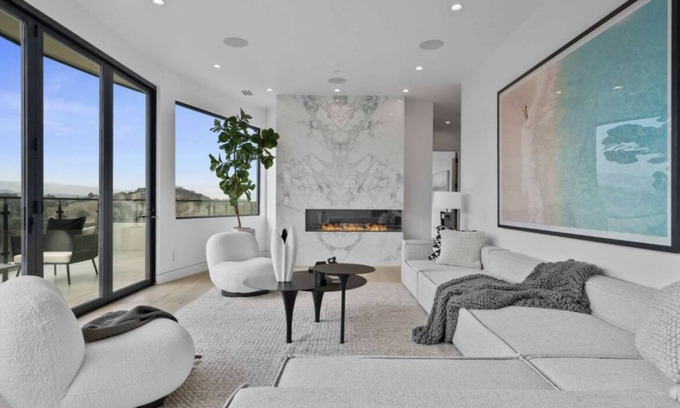 Los Altos Hills House | Luxury modern private retreat