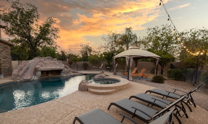 Queen Creek House | Luxury Monthly Escape: Heated Pool, Spa & Golf