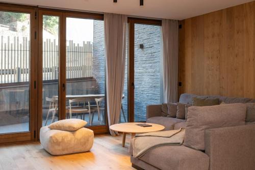 El Tarter Apartment | Luxury Mountain Stay in Andorra Acces to Pool Sauna and Gym Near to Hikes l by BonesVacances