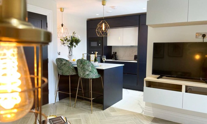 Reading Apartment | Luxury New Build with under floor heating