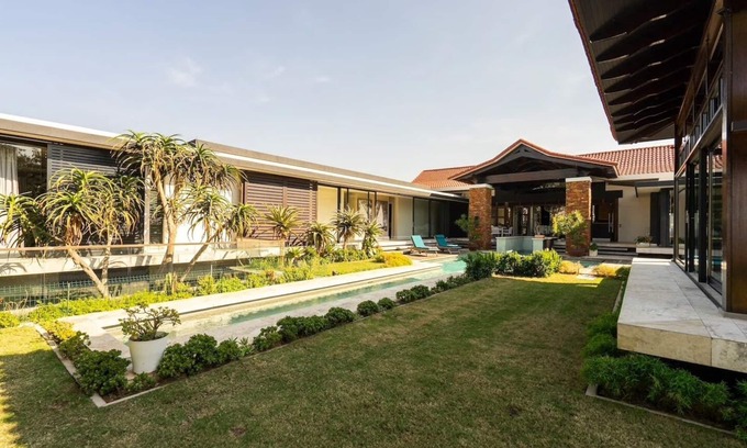 Umhlanga House | Luxury Ocean View family Villa