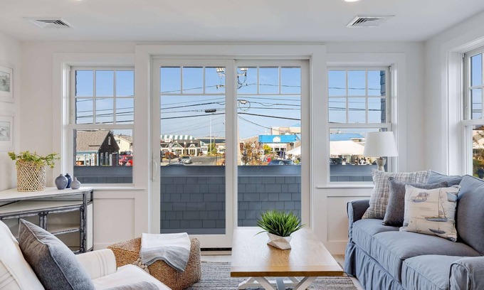 Plymouth Cultural District Apartment | Luxury Ocean View Corner Condo (725S.F.)