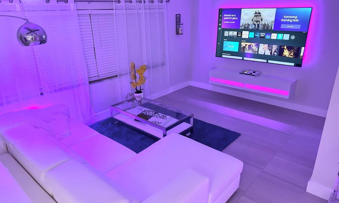 Coral Ridge Isles House | Luxury Oceanfront Oasis