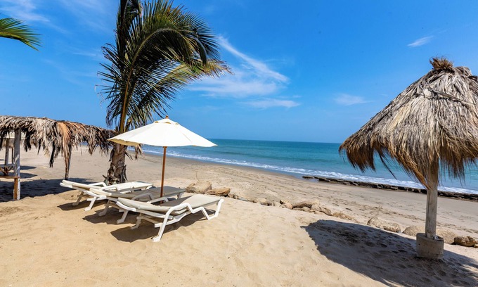 Las Pocitas Condo | Luxury Oceanfront Condo w/sunrise & sunset breathtaking views. Private cook !