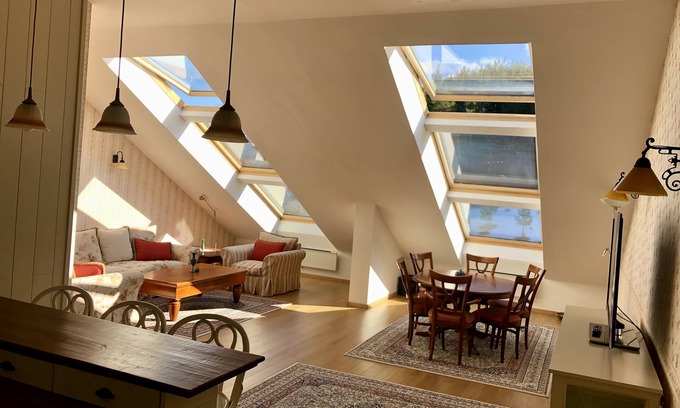 Shiligarnika Apartment | Luxury Penthouse in elegant 4*hotel with lavish SPA & swimming pool-2en-suite BR