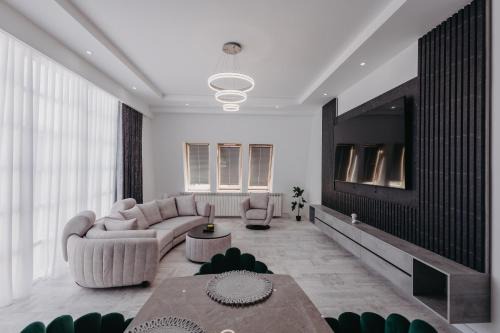 Medias Apartment | Luxury Penthouse Medias