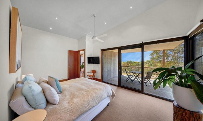 Jan Juc House | Luxury Retreat with Pool Spa and Ocean Views
