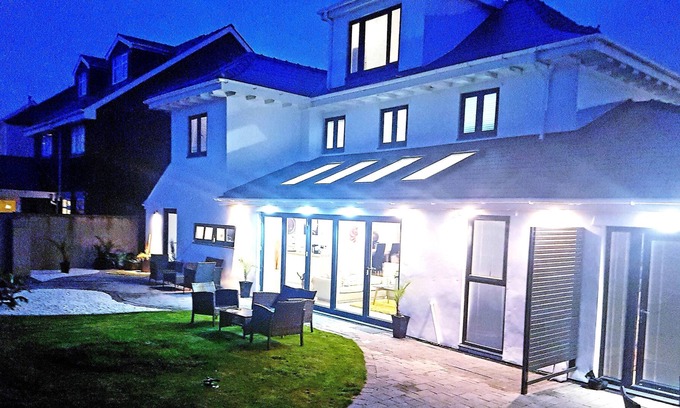 Barry House | Luxury Rooms or Entire Home. Barry,Cardiff