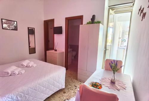 Ognina House | Luxury Sisters House "La Buganvilla"