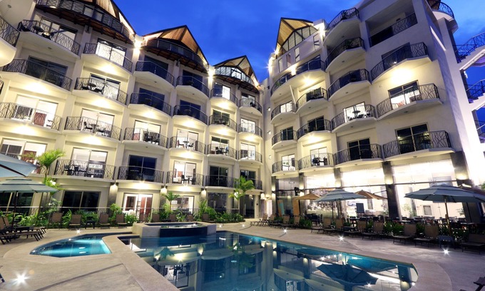 Jaco Apartment | Luxury Sky Penthouses 3-6BR Condo-Hotel at Oceano Jaco
