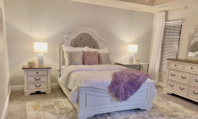 Normal House | Luxury Stay by K Luxury for Less