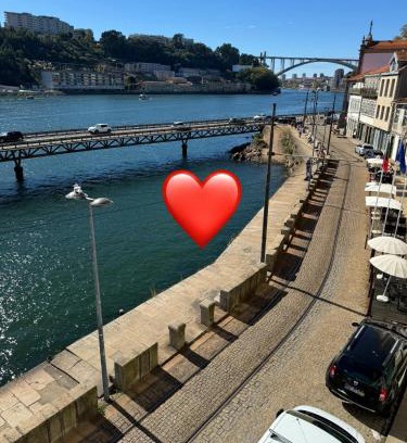 Lordelo do Ouro e Massarelos Apartment | Luxury stay Studio overlooking the Douro River