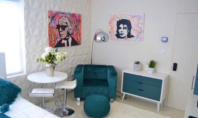 Downtown Hollywood Apartment | Luxury Studio Apartment IN Downtown! 26