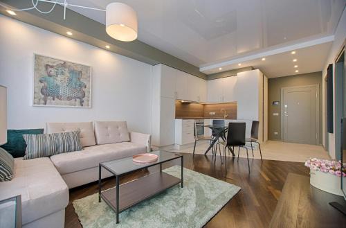 Orszagut Apartment | Luxury Studio Apartment