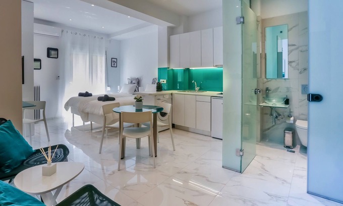 Pangrati Apartment | Luxury Studio in Athens