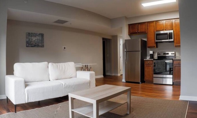 North Bethesda Apartment | Luxury Stunning 1Bdr+DEN by metro 3 ID135