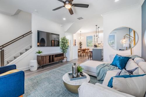 Tampa Heights House | Luxury Stylish 3br Oasis - Downtown Tampa Retreat