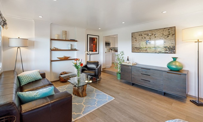 San Carlos Apartment | Luxury Suite With Amazing View!