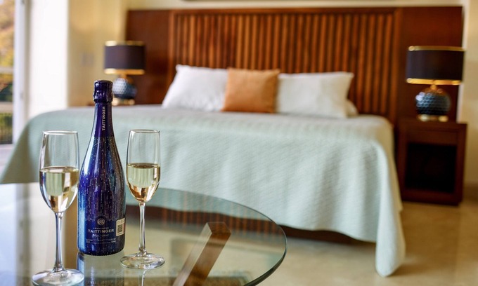 Boca de Tomatlan House | Luxury Suite With Waterfall, Ocean and Swimming Pool View