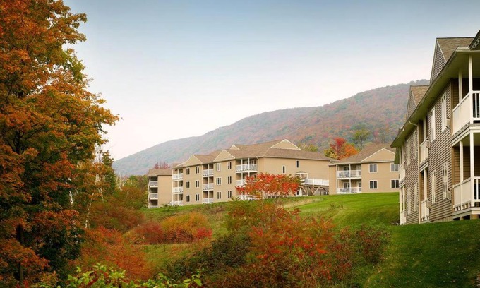 Williamstown Apartment | Luxury Suites at Vacation Village in The Berkshires