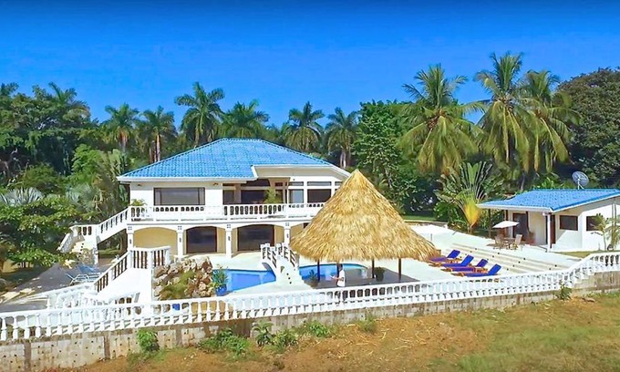 Tango Mar Villa | Luxury Tambor Estate with private pool and jacuzzi
