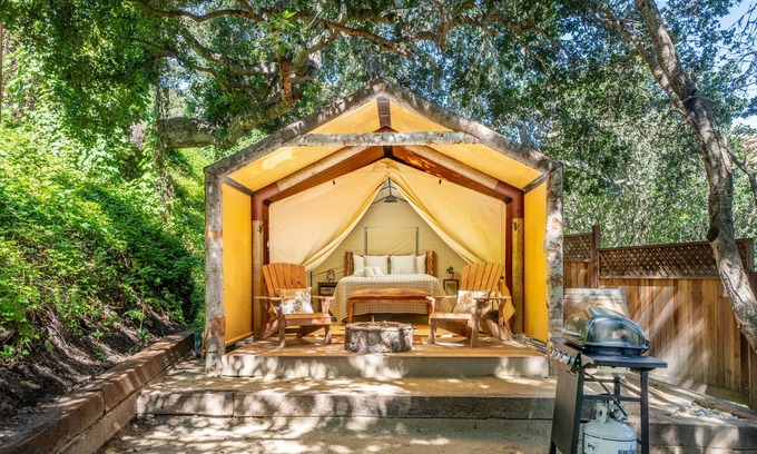 Carmel RV Rental | Luxury Tent - Pet Friendly
