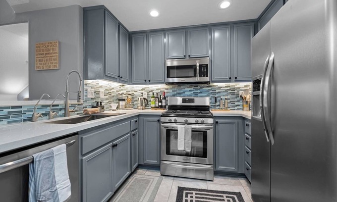Ladera Ranch House | Luxury Touches Home for 6 w/Covered Free Parking