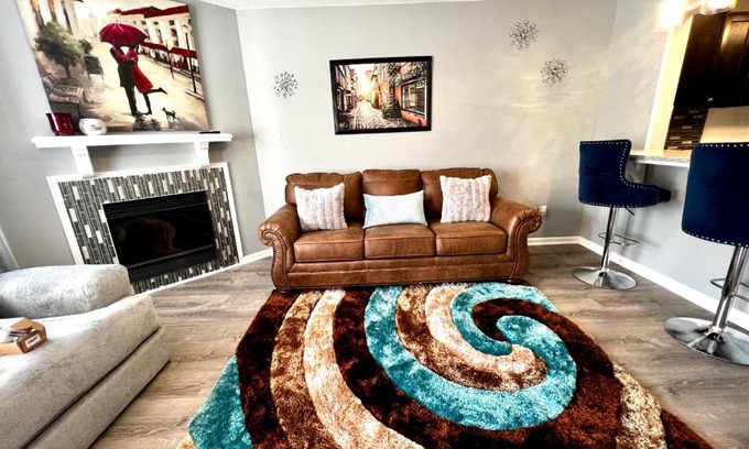 Piney Green Apartment | Luxury Townhome Jacksonville, NC